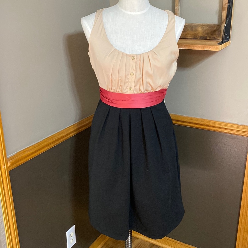 New York & company cream, pink & black sleeveless tank dress with pockets size 6